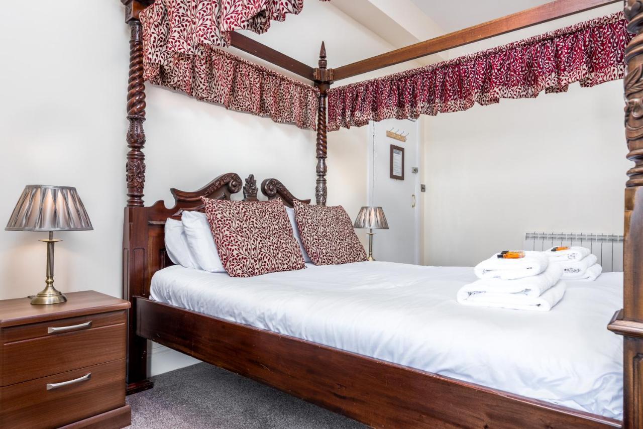 Riviera Guesthouse Γουίτμπι Εξωτερικό φωτογραφία